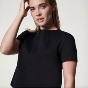 SPANX Elegant Black Short Sleeve Top
